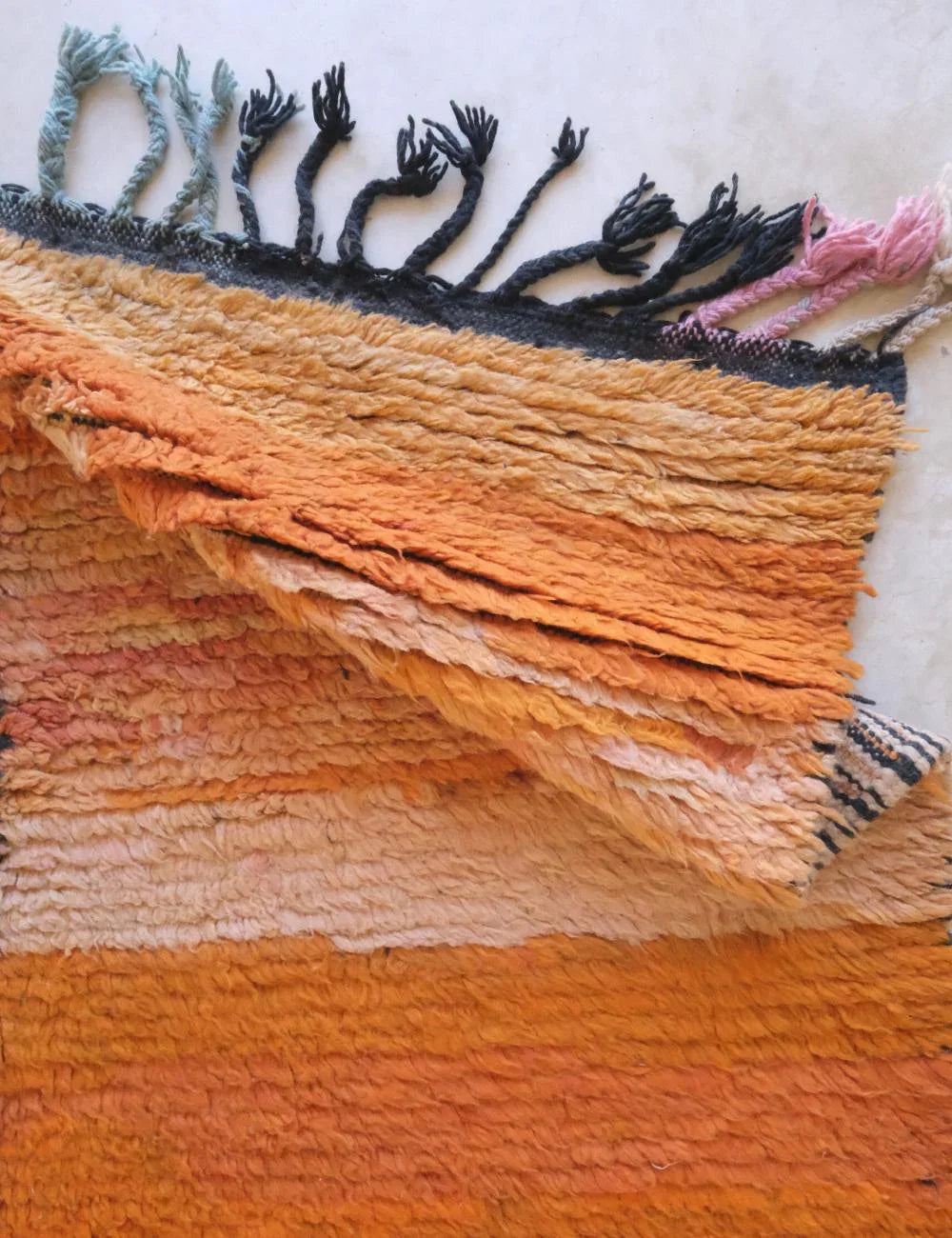 Moroccan Orange Wool Rug 9.1 x 5.7 ft / 276 x 176 cm - Surcoma
