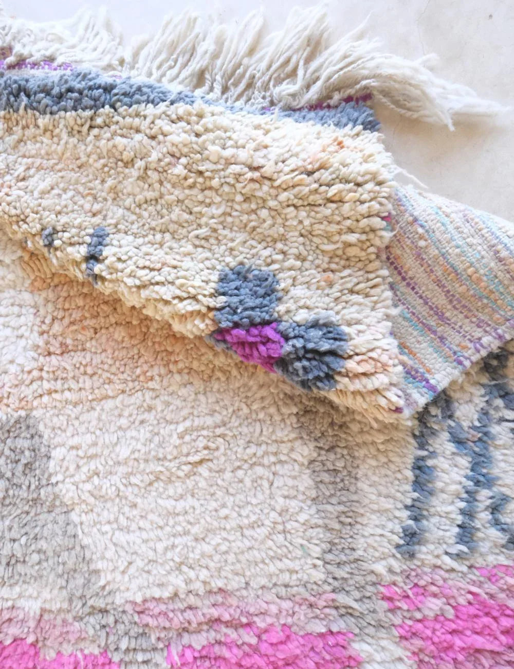 Moroccan Pastel Wool Rug 8.8 x 5.6 ft / 268 x 172 cm - Surcoma
