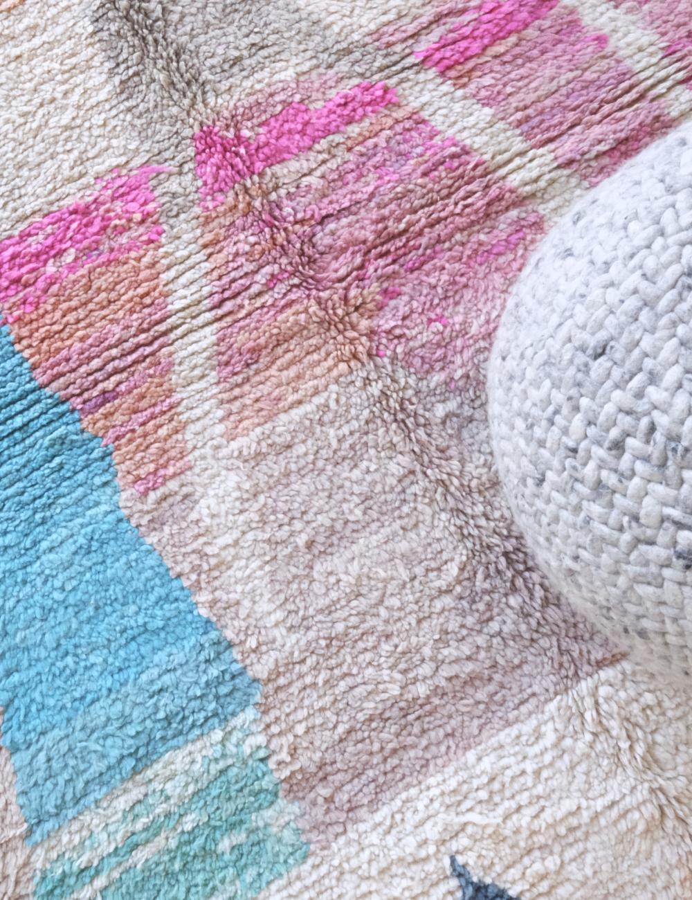 Moroccan Pastel Wool Rug 8.8 x 5.6 ft / 268 x 172 cm - Surcoma