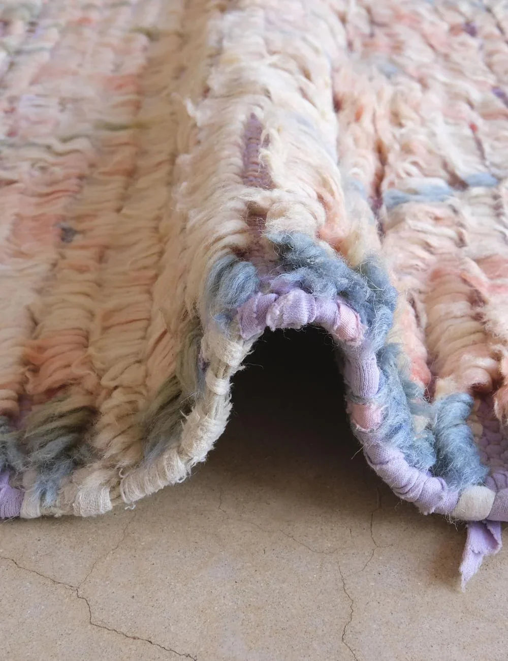 Moroccan Peach Runner Wool Rug 8.5 x 3 ft / 260 x 92 cm - Surcoma