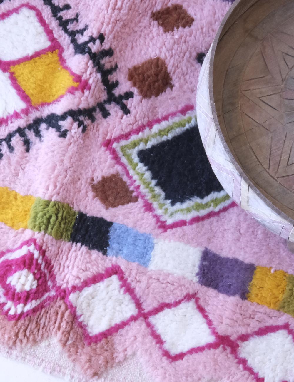 Moroccan Pink Runner Wool Rug 8.9 x 3.1 ft / 271 x 96 cm