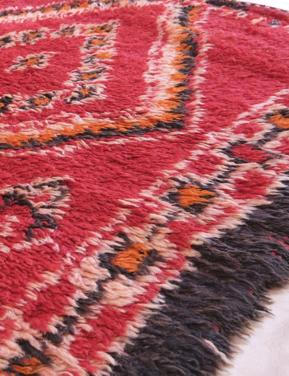 Moroccan Red Collector Rug 10.2 x 6.4 ft / 310 x 197 cm - Surcoma