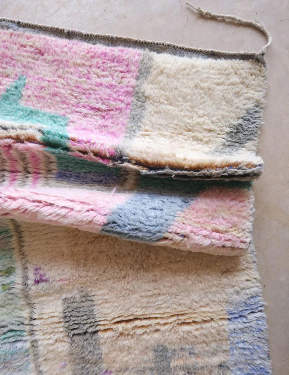Moroccan Pastel Wool Rug 6.2 x 4.4 ft / 188 x 137 cm - Surcoma