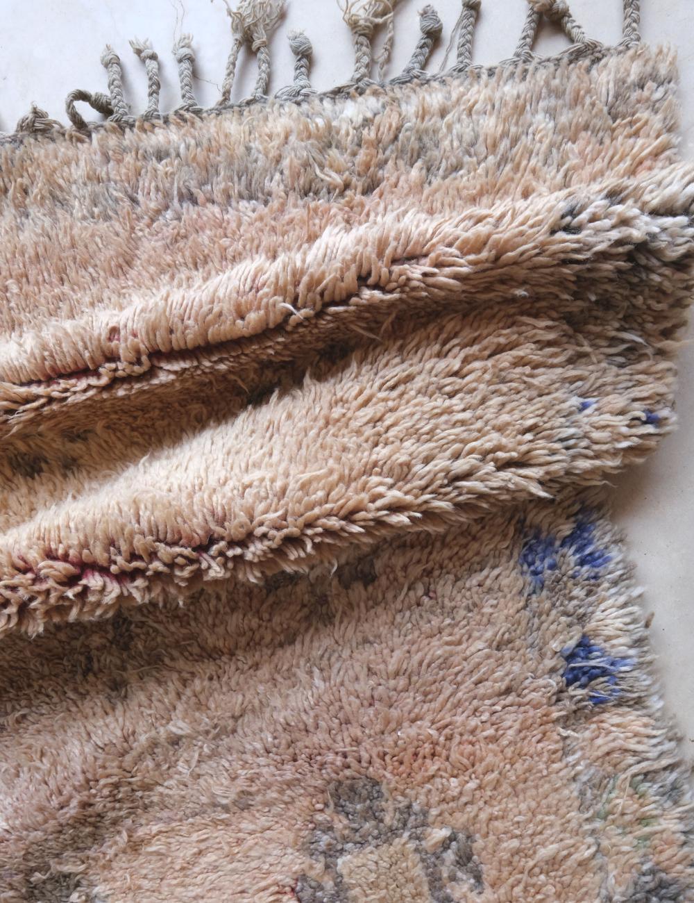 Moroccan Shag Rug 8.7 x 5.6 ft / 266 x 171 cm - Surcoma