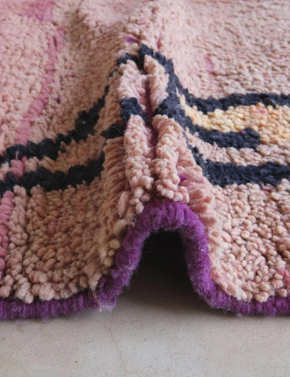 Modern Moroccan Abstract Rug 8.8 x 5.5 ft / 268 x 168 cm - Surcoma