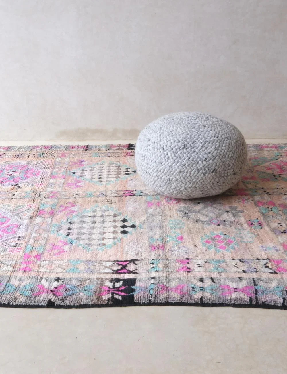 Handknotted Moroccan Floral Rug 9.4 x 6 ft / 286 x 185 cm - Surcoma