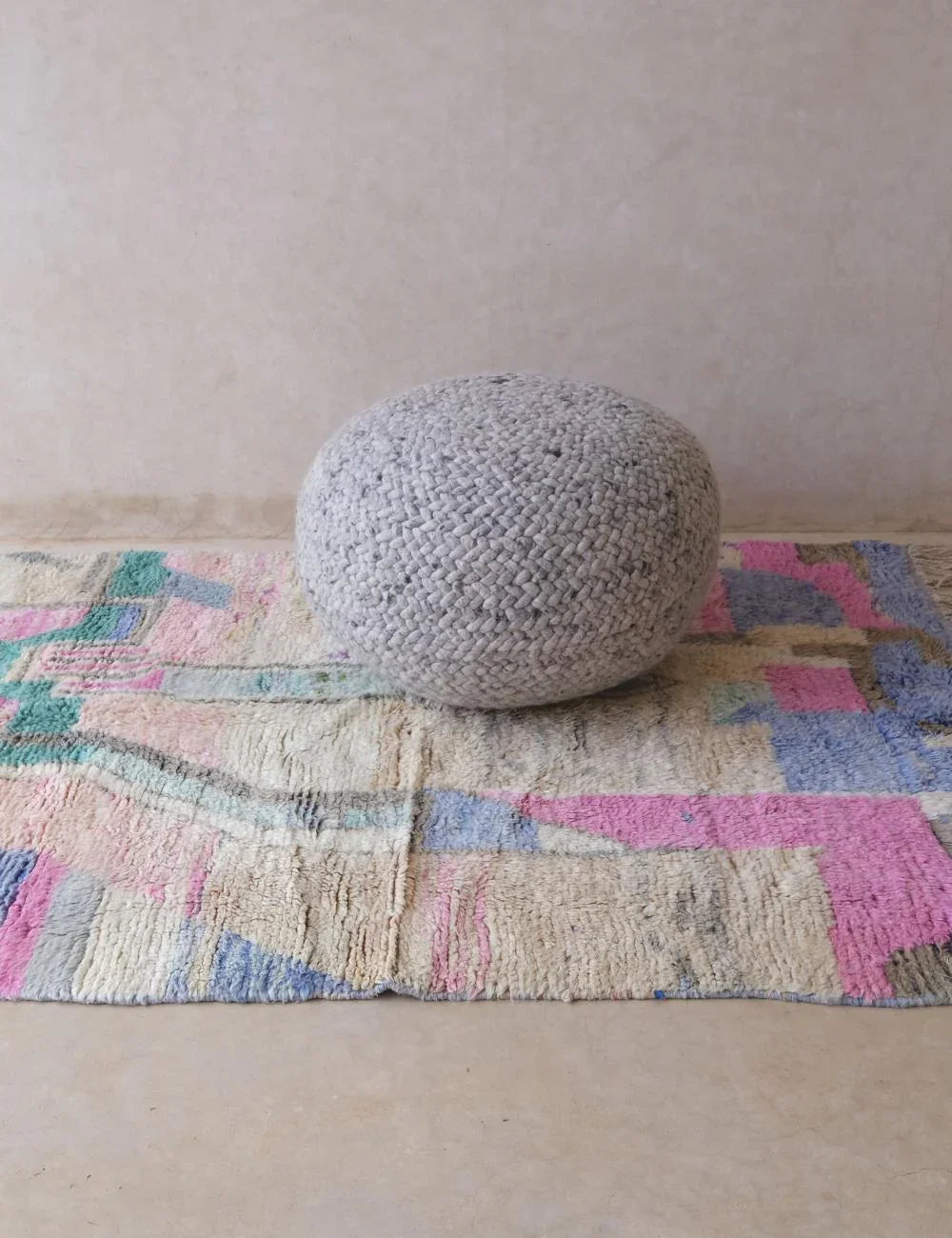 Moroccan Pastel Wool Rug 6.2 x 4.4 ft / 188 x 137 cm - Surcoma