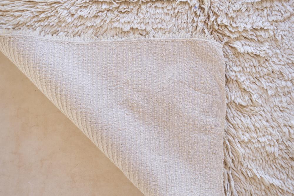 Moroccan Solid White Rug 9.2 x 4.7 ft / 280 x 144 cm - Surcoma