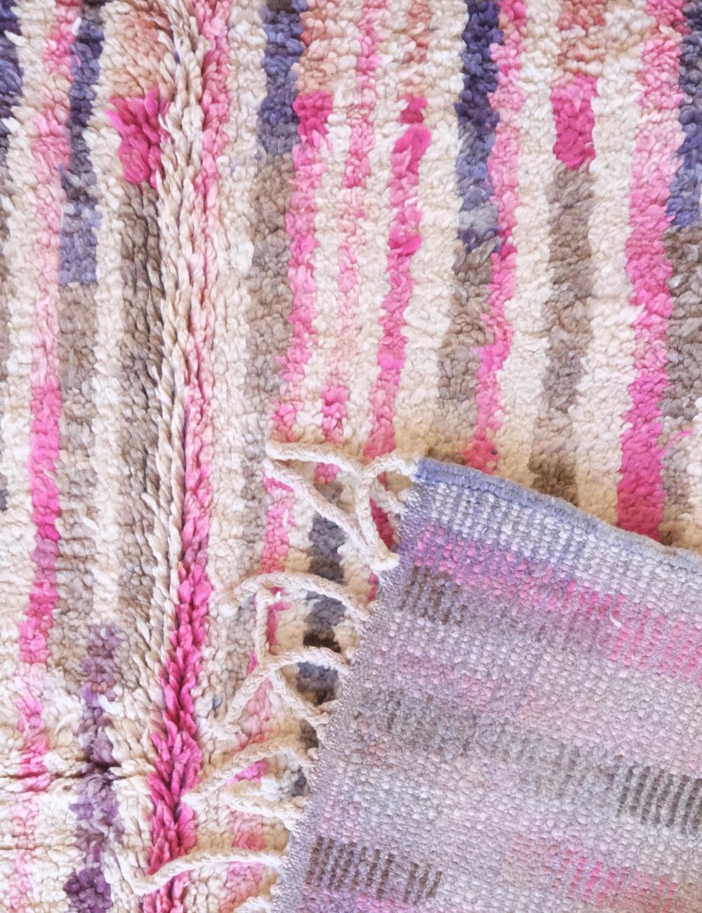 Moroccan Pink Stripe Wool Rug 7 x 4.9 ft / 212 x 152 cm - Surcoma