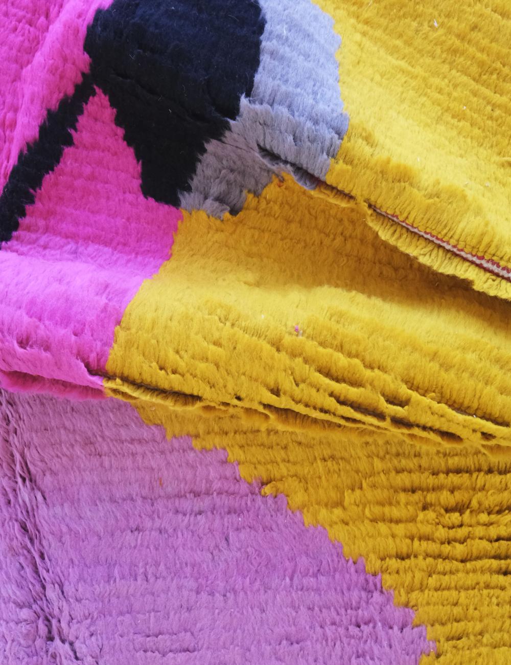 Pop Art Style Rug 5.9 x 4.9 ft / 180 x 150 cm