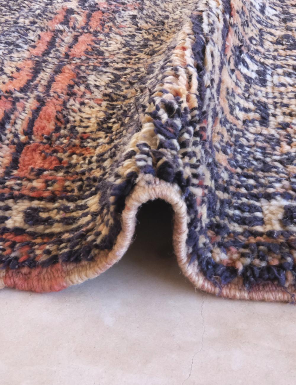 Moroccan Zemmour Wool Rug 9.4 x 6.6 ft / 287 x 202 cm