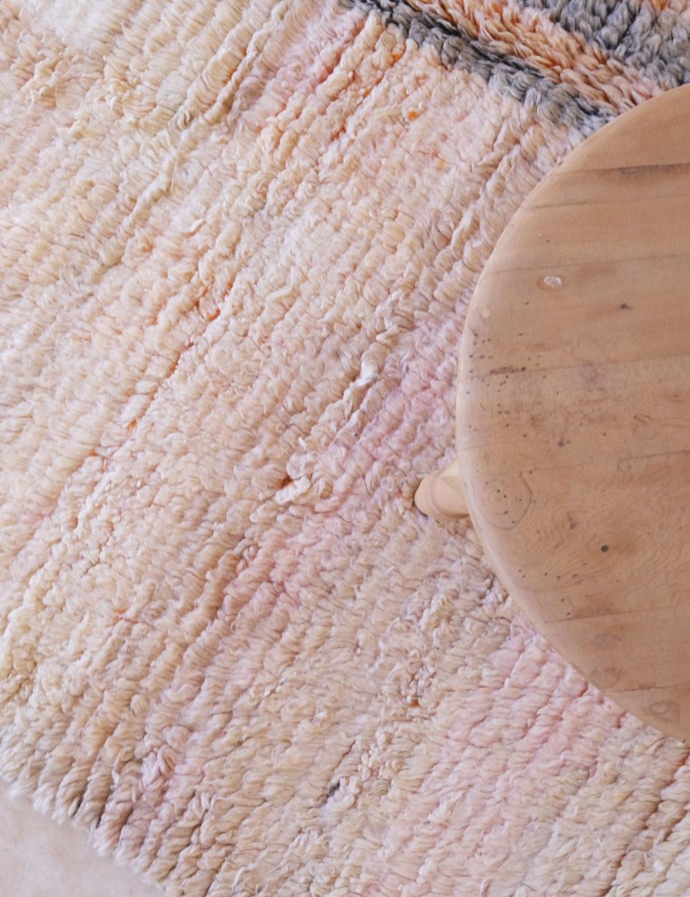 Neutral Moroccan Wool Rug 9.1 x 5.7 ft / 278 x 176 cm