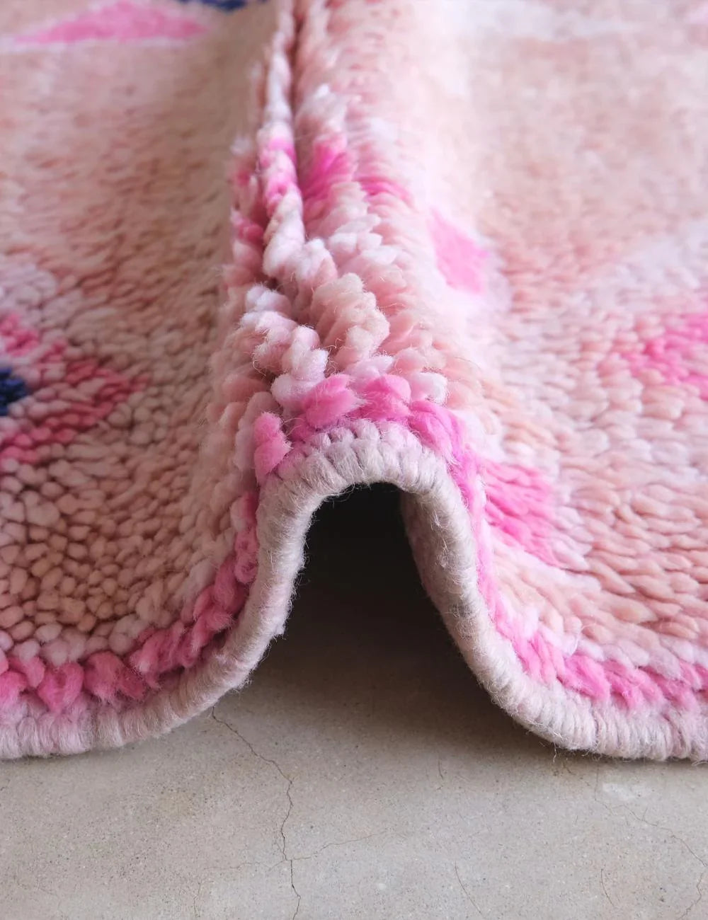 Pink Moroccan Runner Wool Rug 9.1 x 3.3 ft / 277 x 102 cm - Surcoma