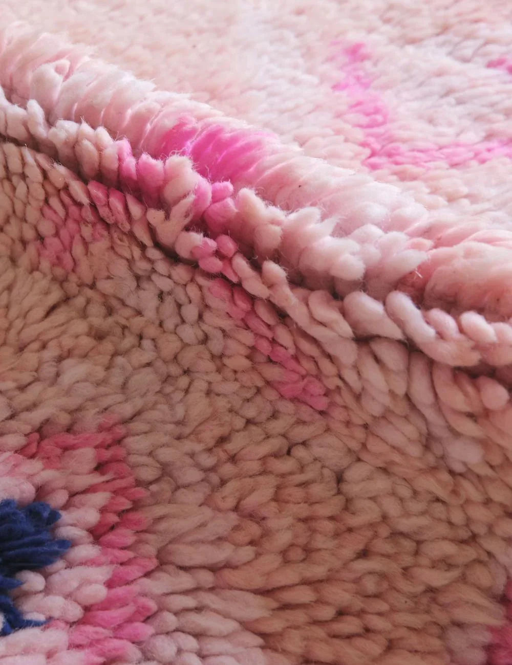 Pink Moroccan Runner Wool Rug 9.1 x 3.3 ft / 277 x 102 cm - Surcoma
