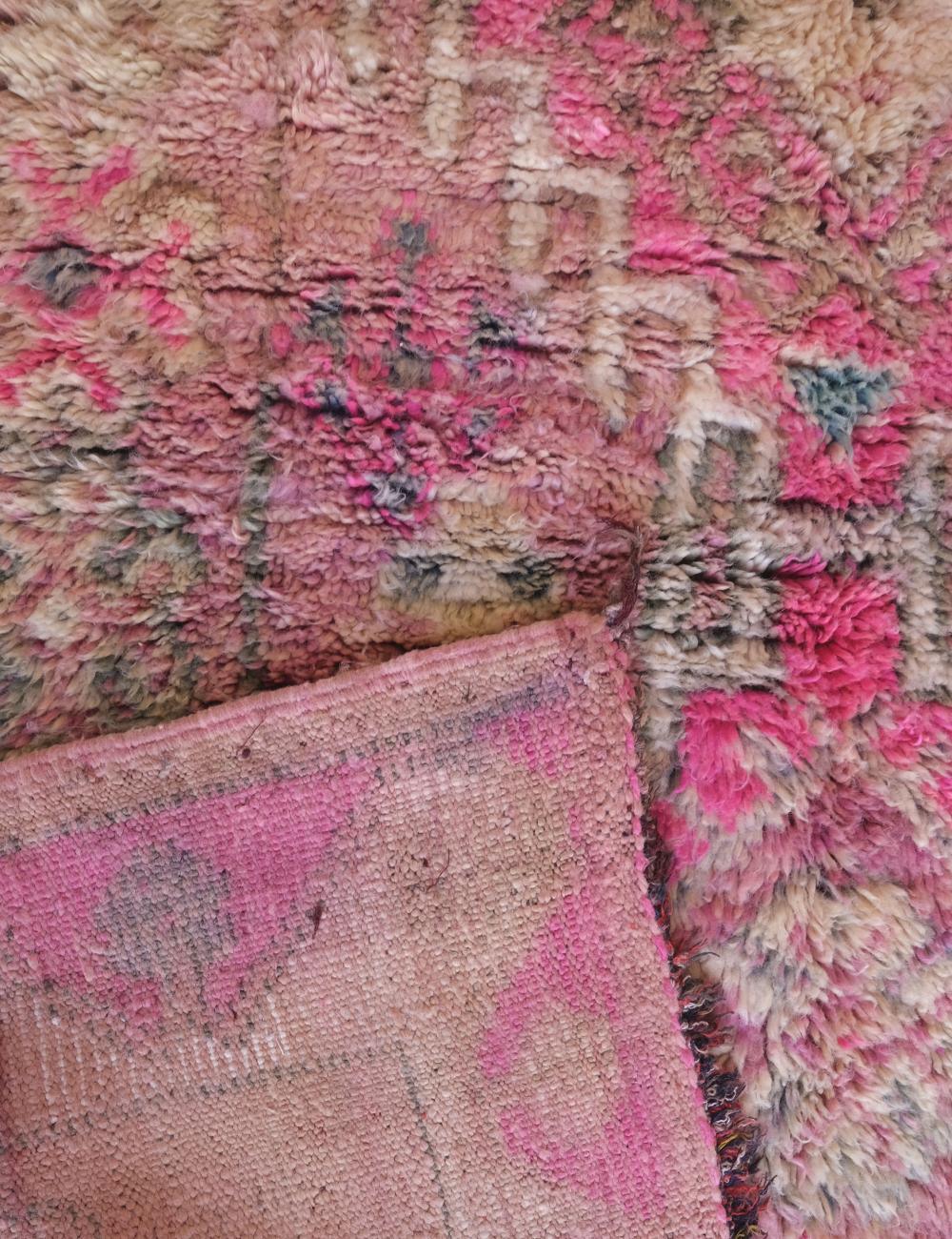 Pink Moroccan Wool Rug 9.2 x 5.2 ft / 281 x 160 cm - Surcoma