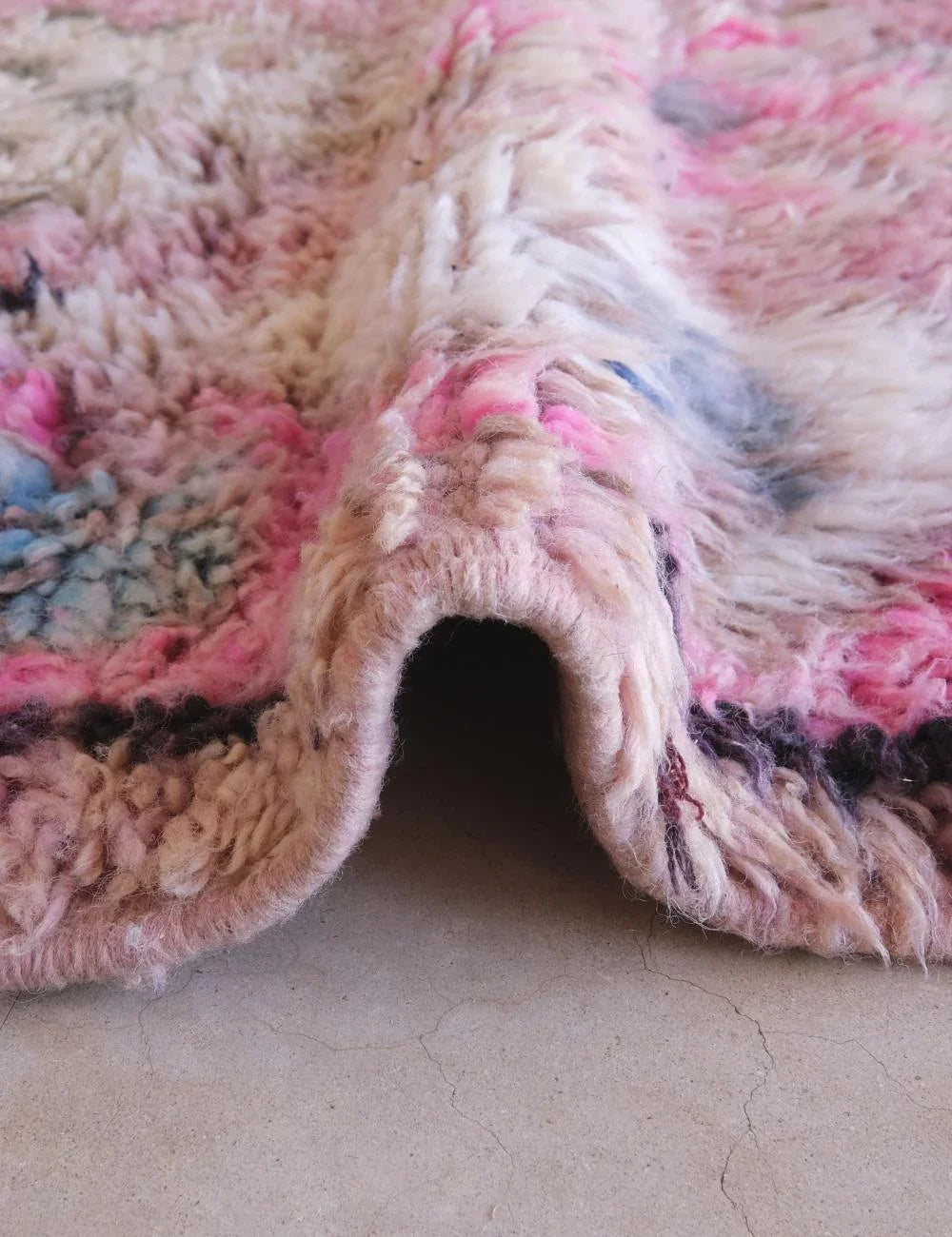 Pink Moroccan Wool Rug 9.2 x 5.2 ft / 281 x 160 cm - Surcoma
