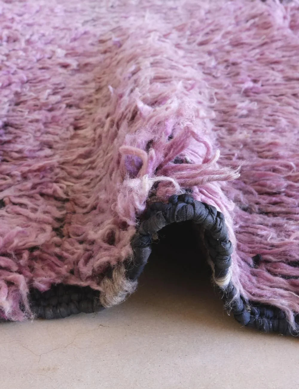 Purple Moroccan Solid Wool Rug 8.4 x 5.8 ft / 257 x 178 cm - Surcoma