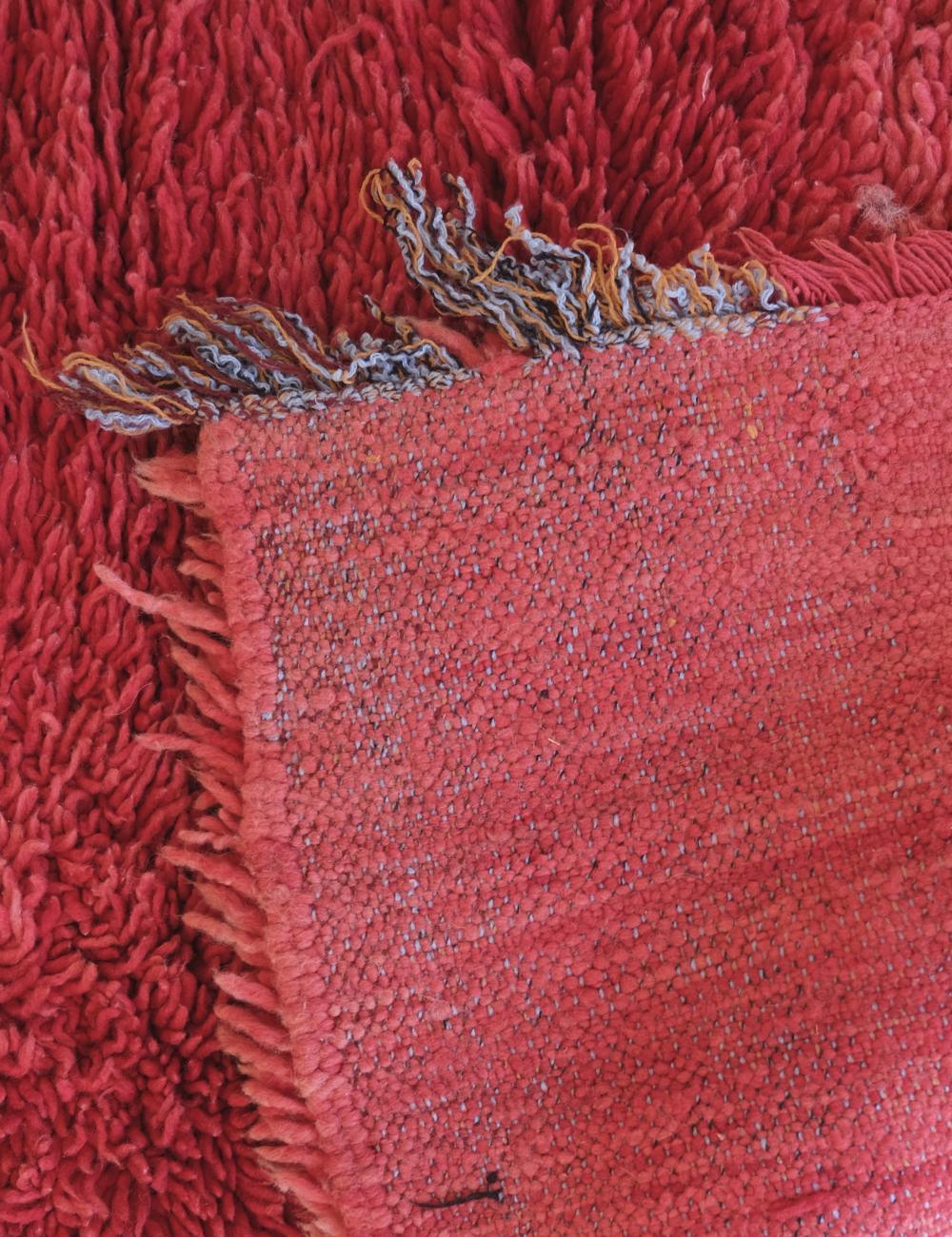 Red Solid Moroccan Plush Runner Rug 8.3 x 3 ft / 254 x 94 cm - Surcoma