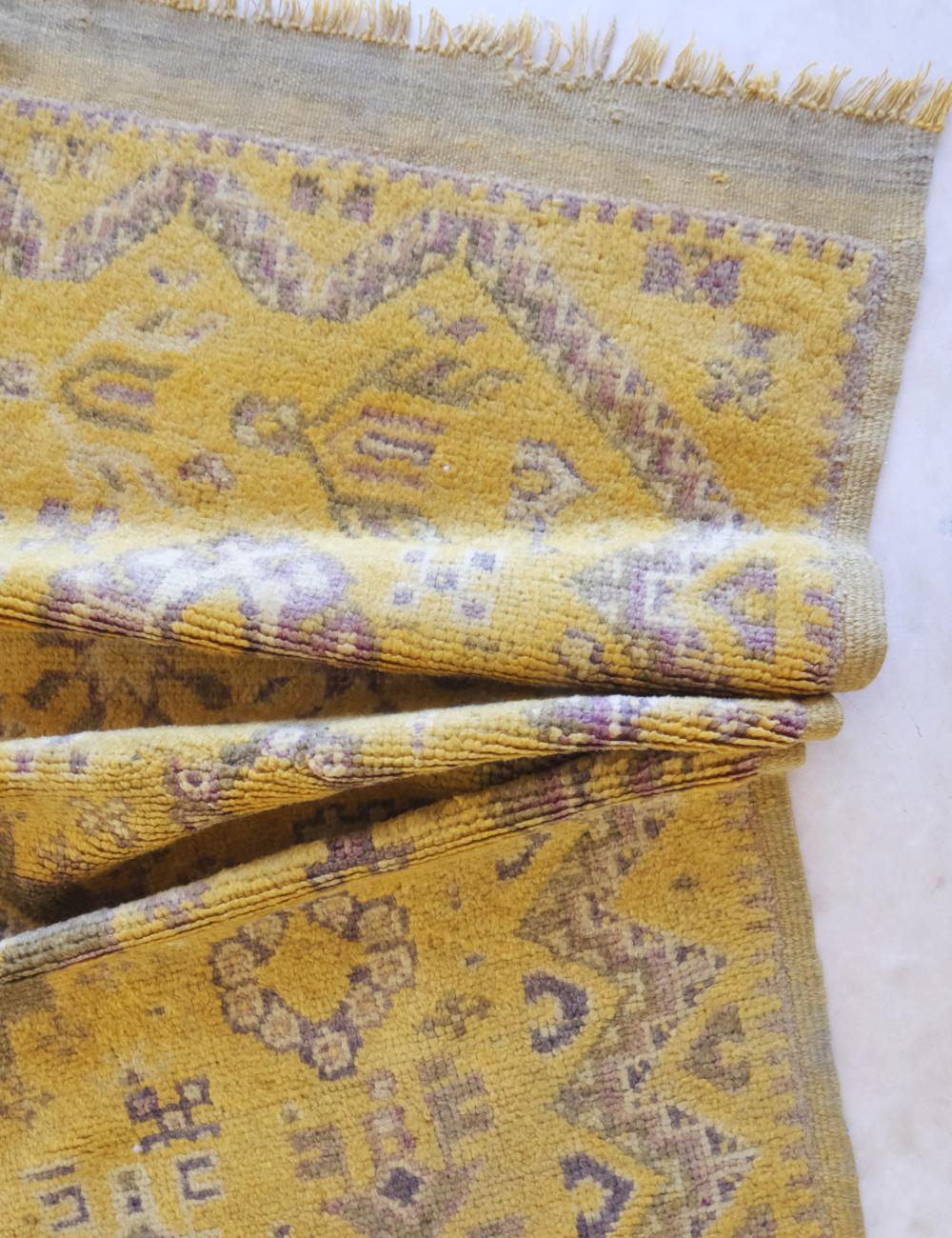 Saffron Yellow Moroccan Rug 5.9 x 4.1 ft / 181 x 125 cm - Surcoma