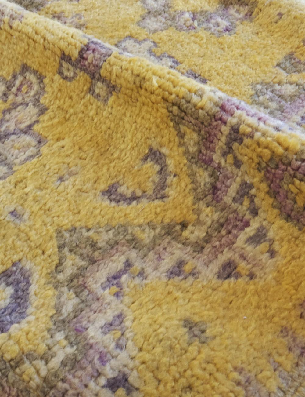 Saffron Yellow Moroccan Rug 5.9 x 4.1 ft / 181 x 125 cm - Surcoma