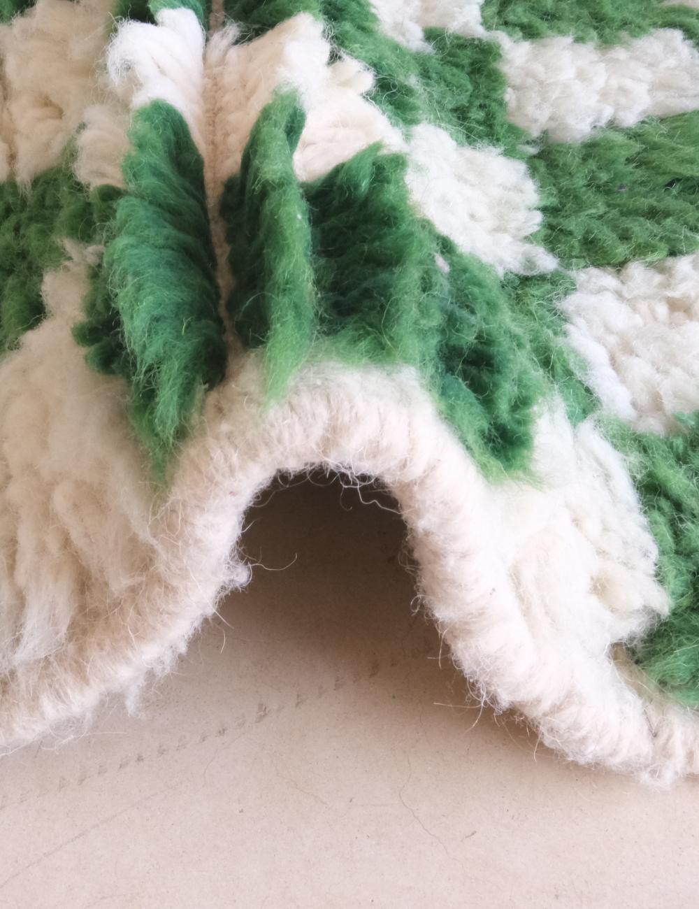 Small Green Checkered Wool Rug 5.1 x 3.5 ft / 156 x 107 cm - Surcoma