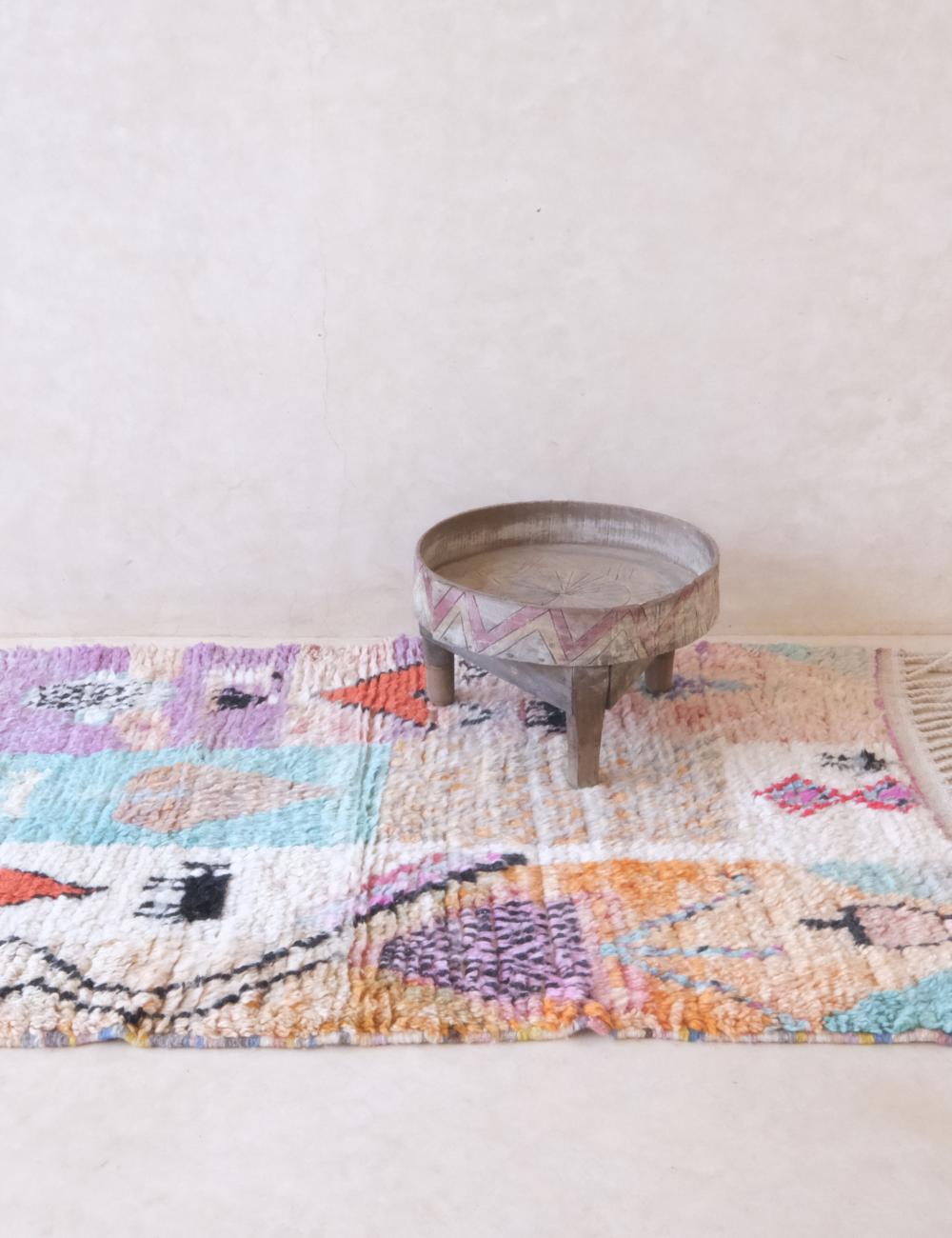 Small Hand-knotted Moroccan Wool Rug 4.7 x 3.3 ft / 144 x 102 cm