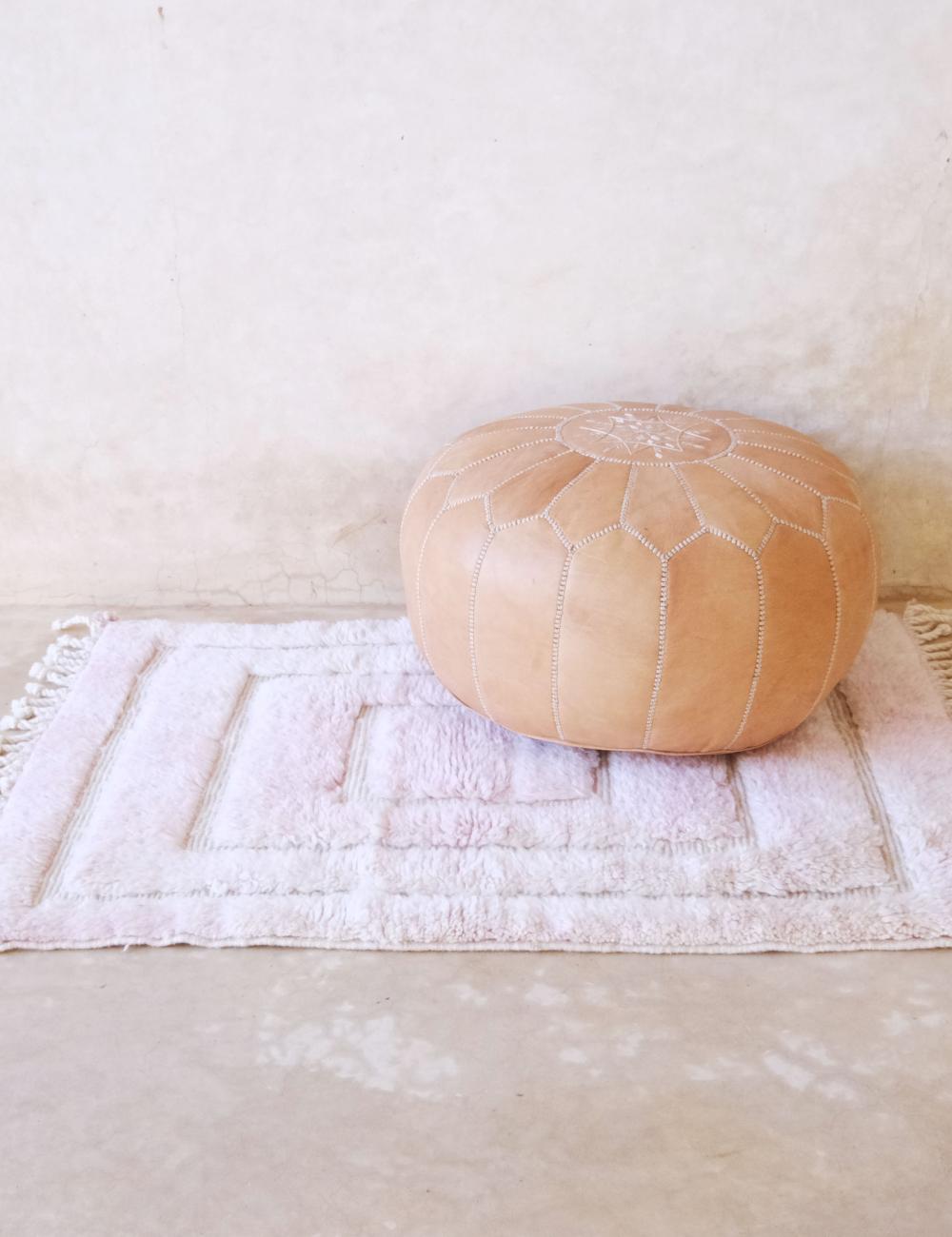 Small Beni Mrirt rug 3.8 x 2.6 ft / 117 x 82 cm