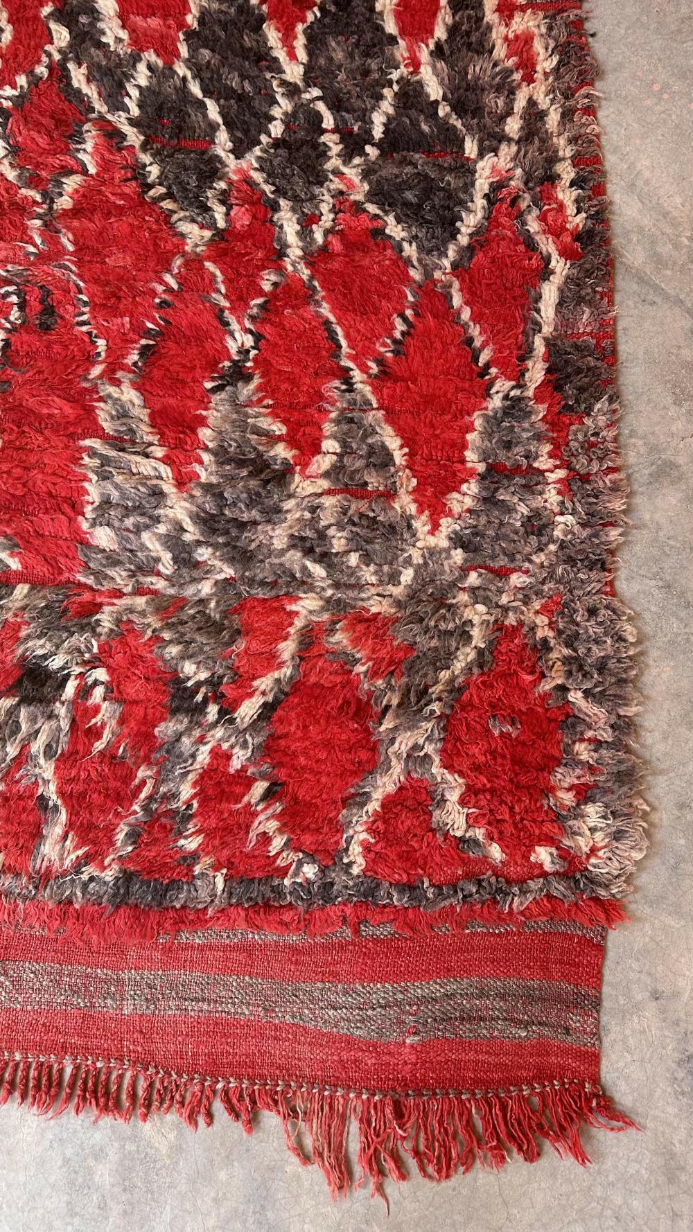 Moroccan Talsint Abstract Wool Rug 11 x 6.5 ft / 336 x 200 cm - Surcoma