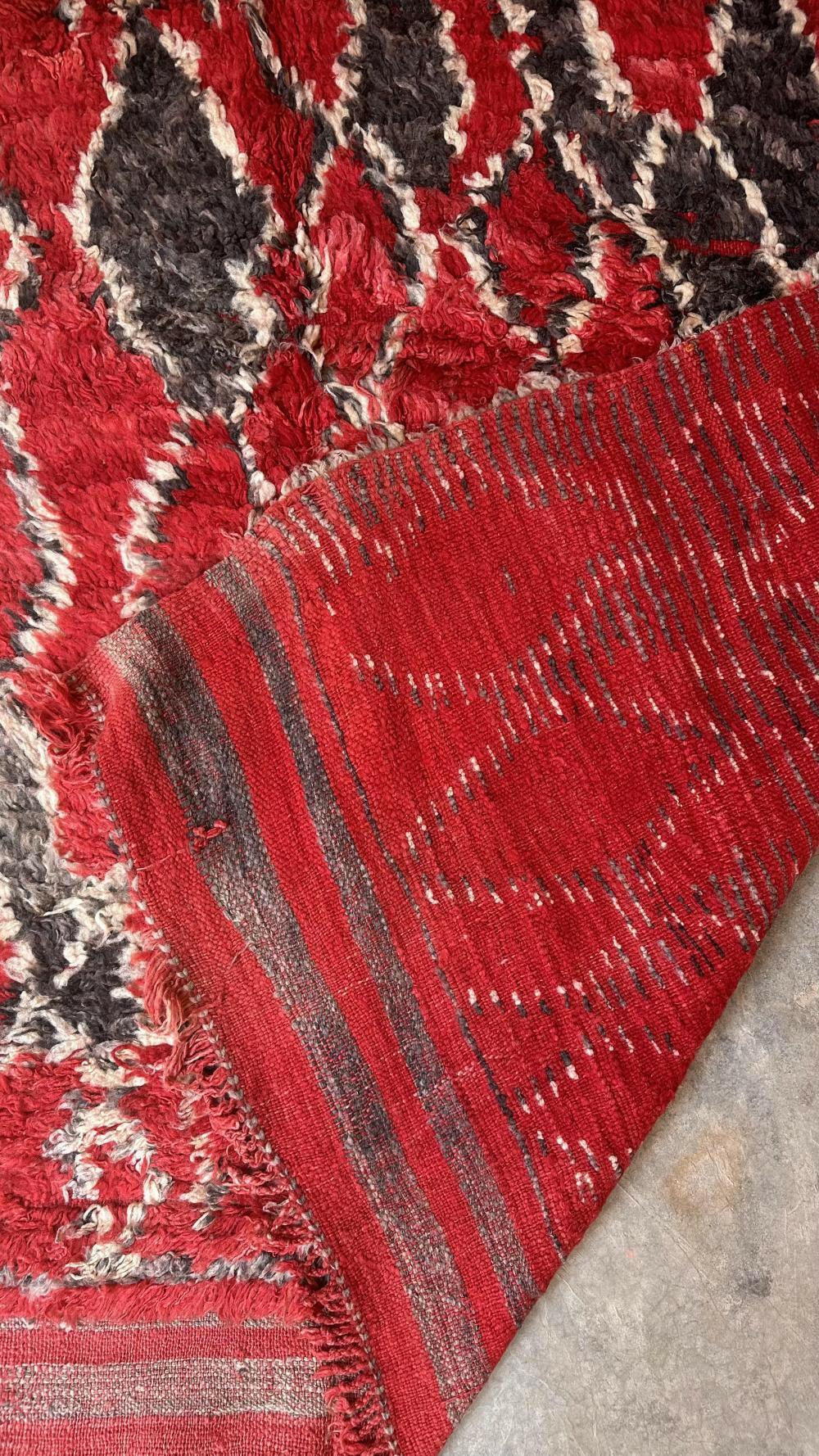 Moroccan Talsint Abstract Wool Rug 11 x 6.5 ft / 336 x 200 cm - Surcoma