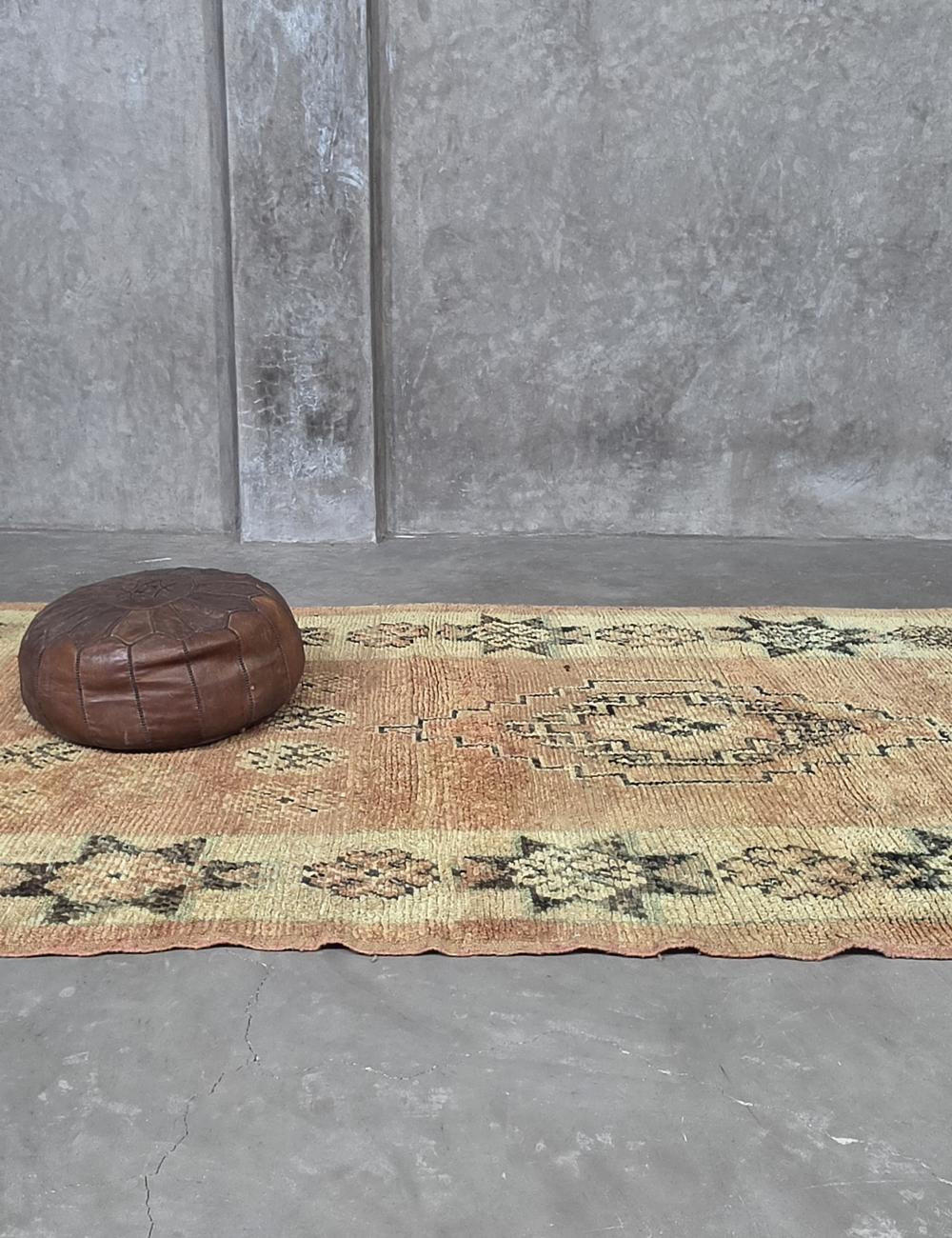 Soft Blush Moroccan Rug 9.7 x 5.3 ft / 296 x 164 cm