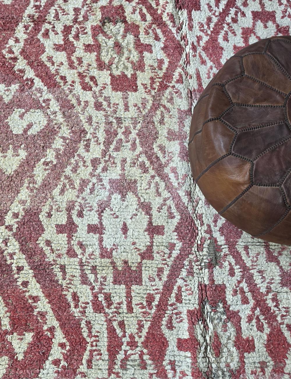 Handwoven Berber Wool Rug with Diamond Lattice Pattern 9.2 x 5.5 ft / 280 x 169 cm