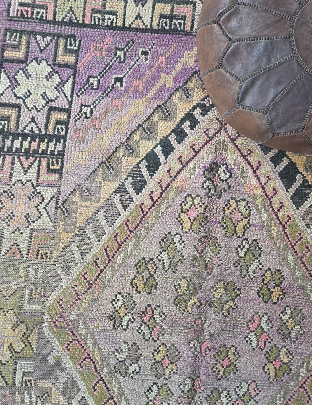 Vintage Moroccan Area Rug 9.8 x 5.8 ft / 300 x 177 cm