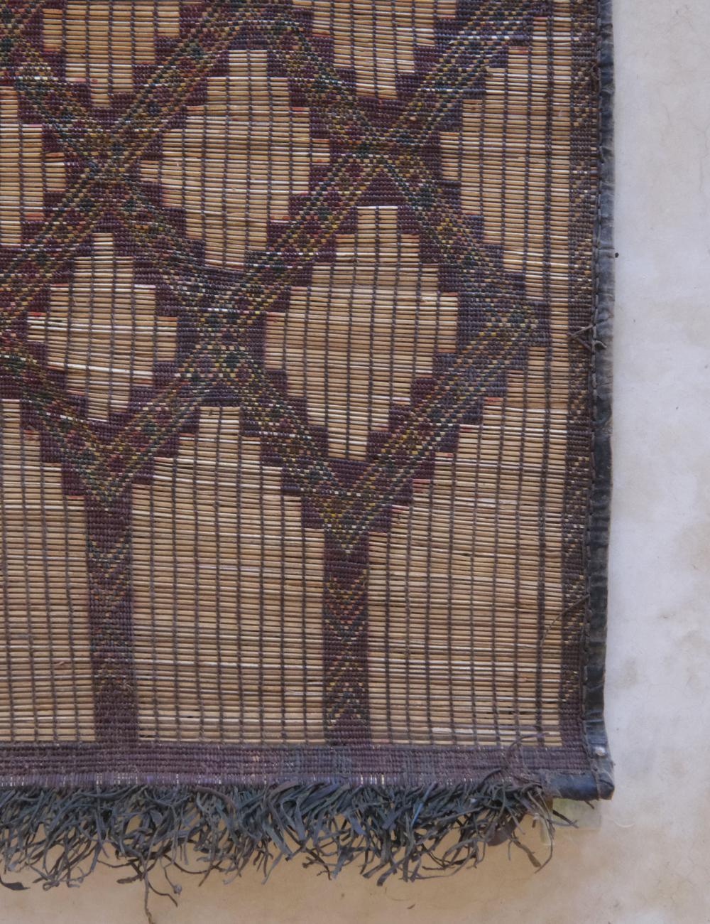 Tuareg Mat 4.4 x 3.9 ft / 119 x 136 cm - Surcoma