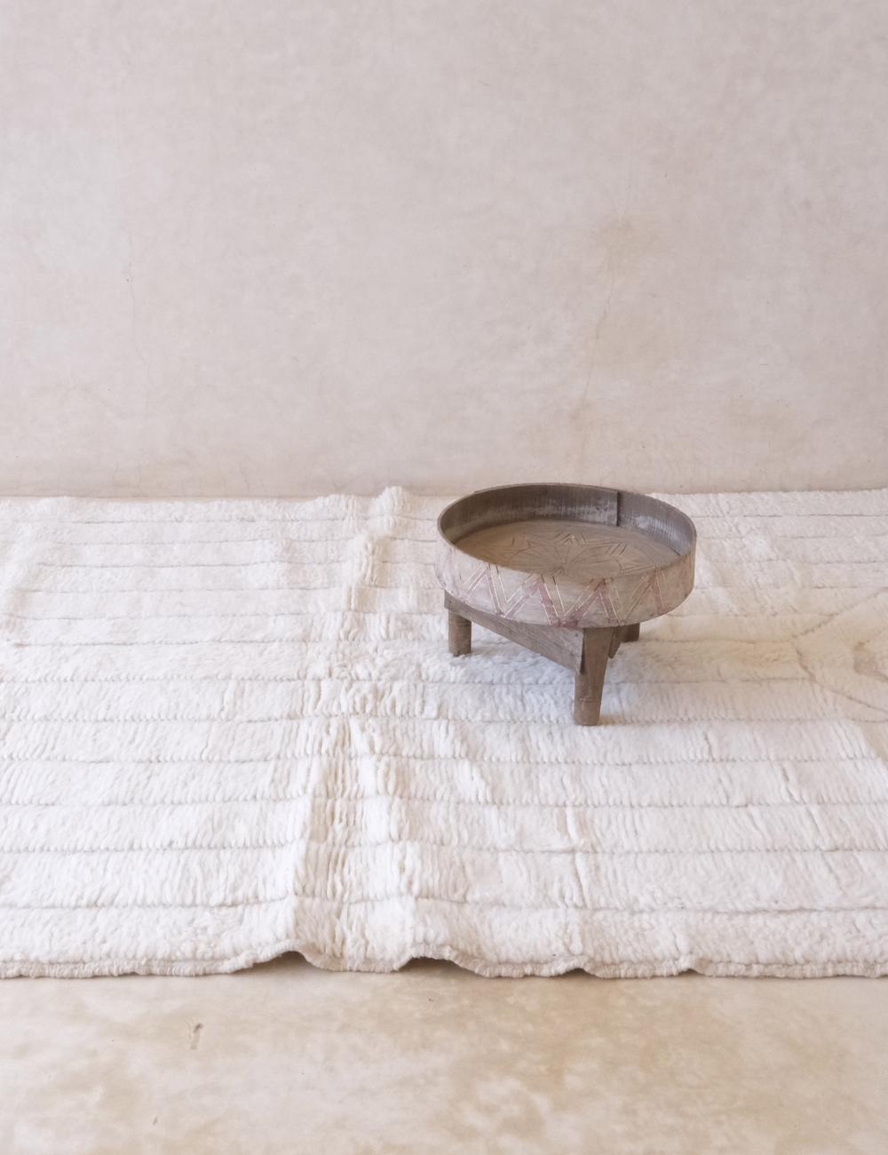 White Moroccan Handknotted Wool Rug 8.3 x 5 ft / 253 x 153 cm