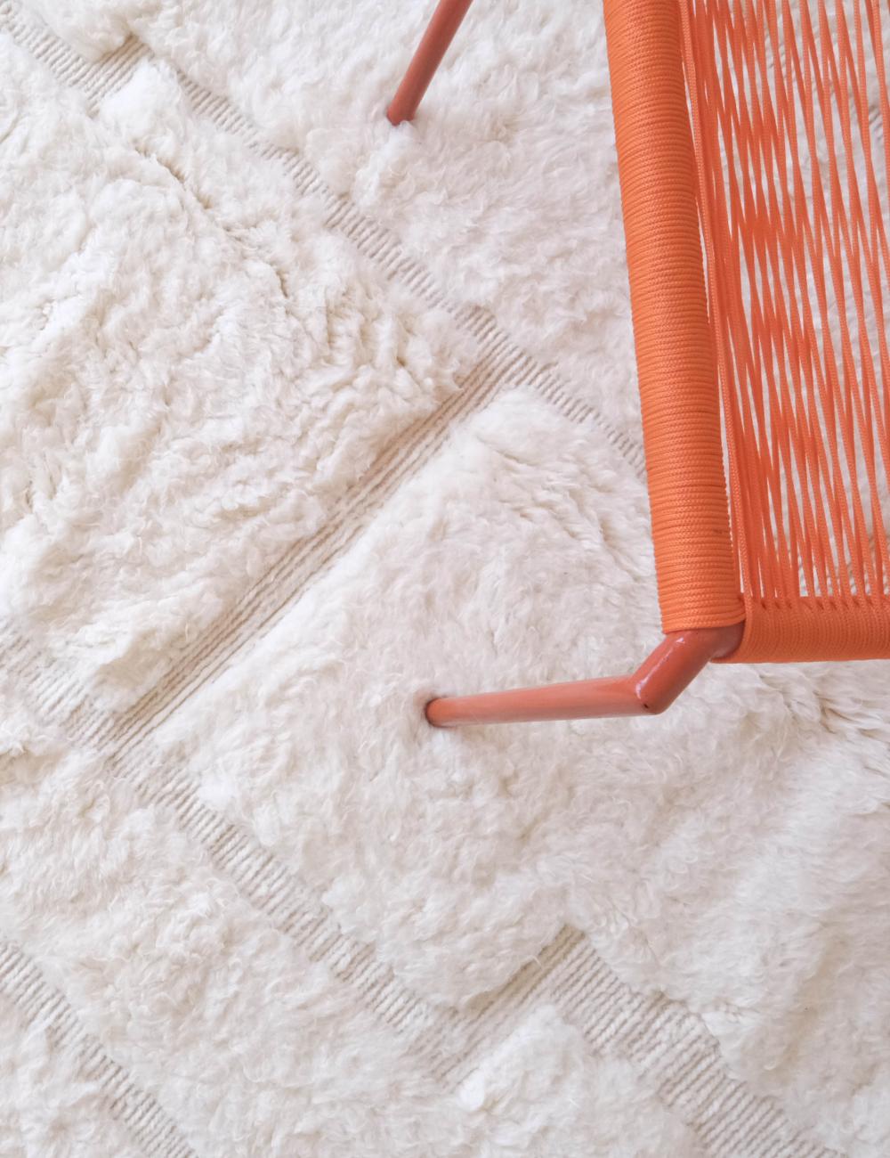 White Moroccan Shag Rug 11.1 x 8.2 ft / 338 x 252 cm