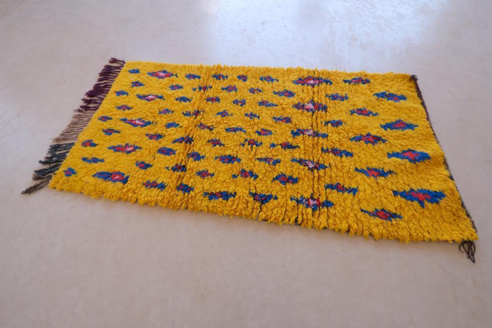 Moroccan Vibrant Lemon Yellow Rug 5.6 x 3 ft / 172 x 92 cm - Surcoma
