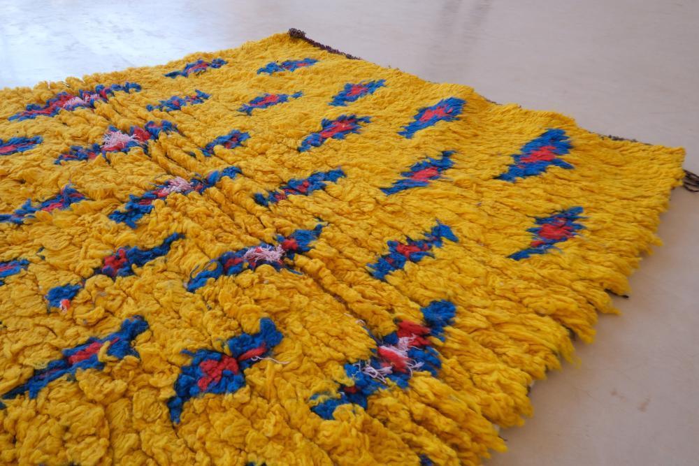 Moroccan Vibrant Lemon Yellow Rug 5.6 x 3 ft / 172 x 92 cm - Surcoma