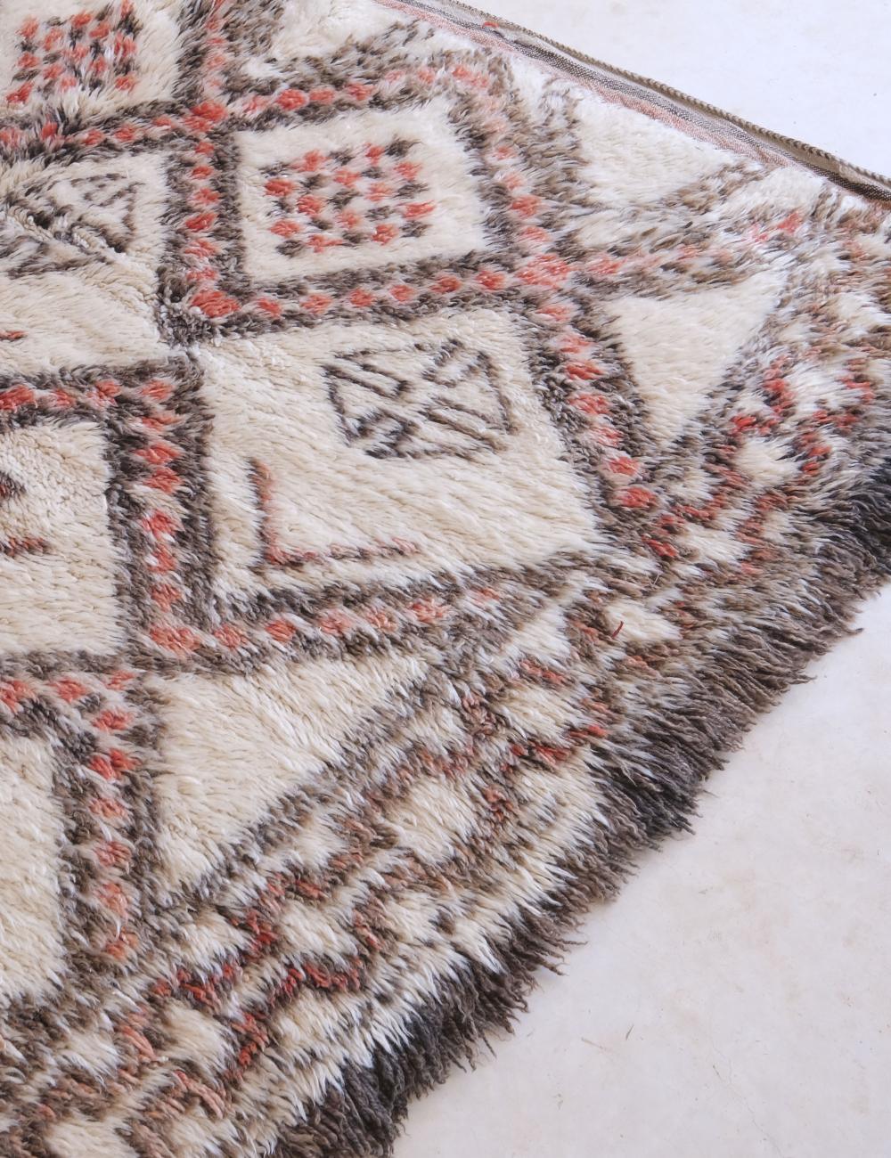 Authentic Moroccan Beni Ourain Wool Rug 12 x 6.4 ft / 366 x 195 cm - Surcoma