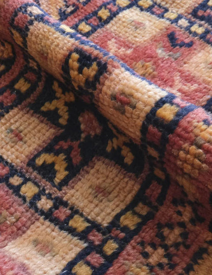 1960s Moroccan Tribal Wool Rug 8.2 x 4.5 ft / 251 x 140 cm - Surcoma
