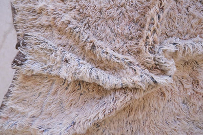 Moroccan Beni MGuild Shaggy Rug 8.9 x 6.8 ft / 272 x 208 cm - Surcoma
