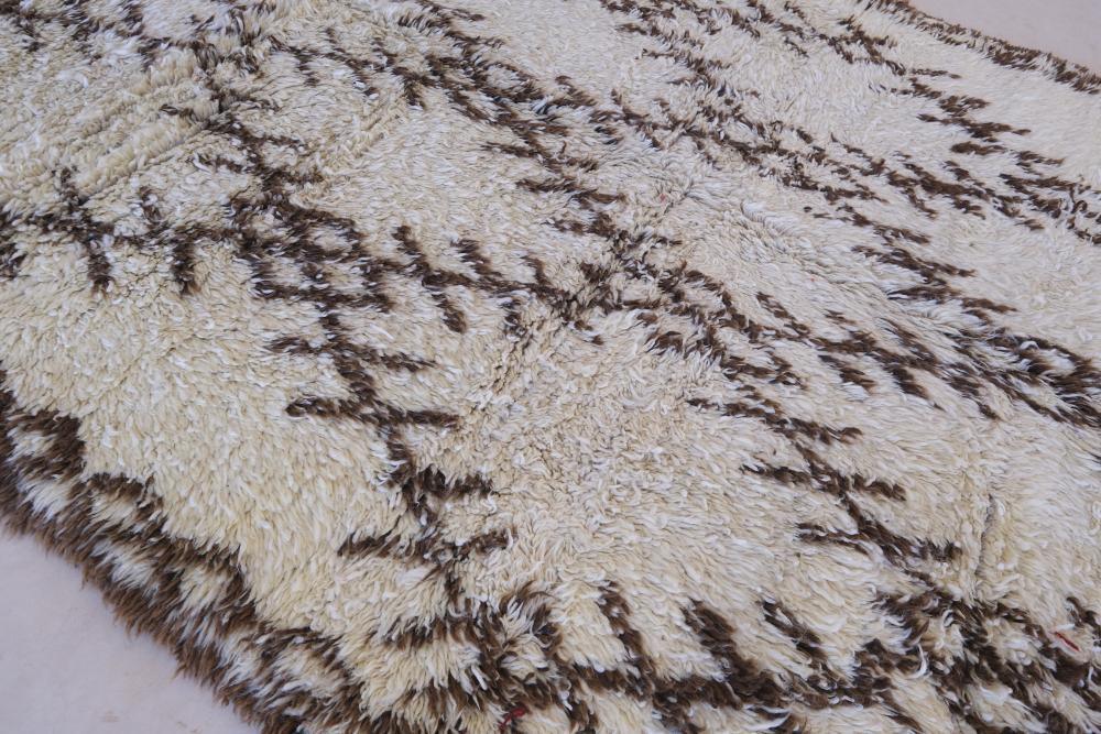 Moroccan Beni Ourain Wool Rug 10.5x6.8 ft / 320x210 cm - Surcoma