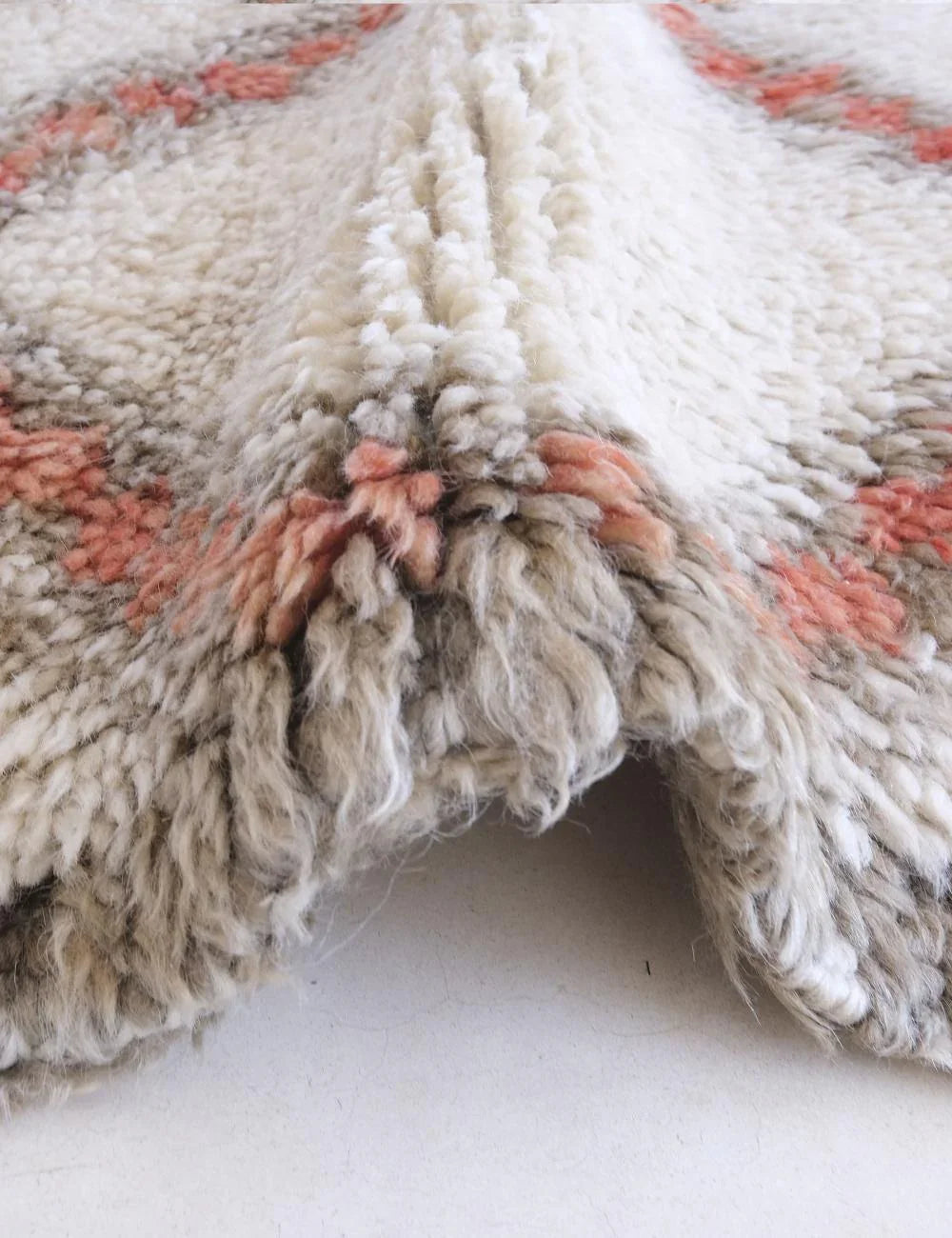 Off-White Moroccan Beni Ourain Rug 11.2 x 6.2 ft / 340 x 191 cm - Surcoma