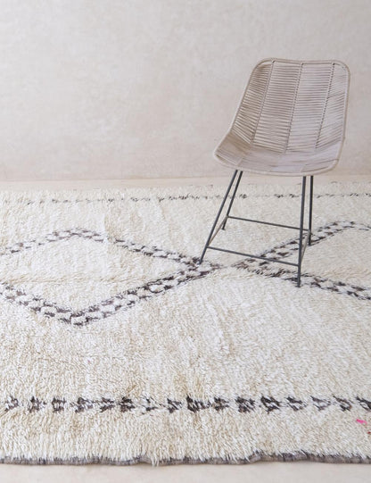 Handmade Moroccan Beni Ourain Rug 12.5 x 6.5 ft / 382 x 199 cm - Surcoma