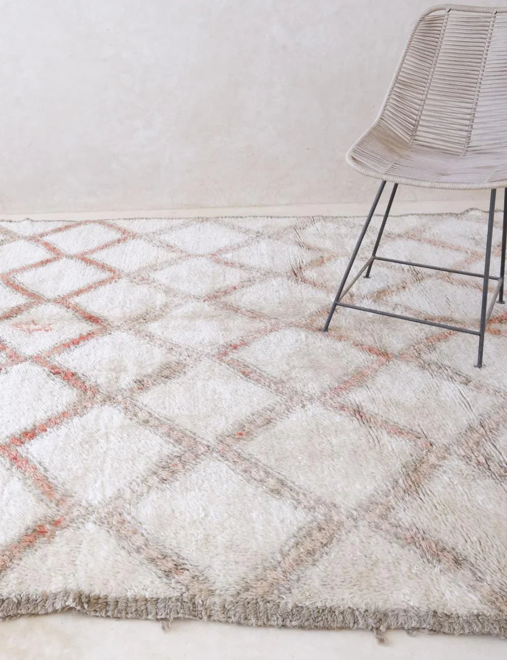 Off-White Moroccan Beni Ourain Rug 11.2 x 6.2 ft / 340 x 191 cm - Surcoma
