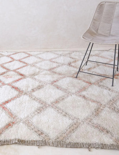 Off-White Moroccan Beni Ourain Rug 11.2 x 6.2 ft / 340 x 191 cm - Surcoma
