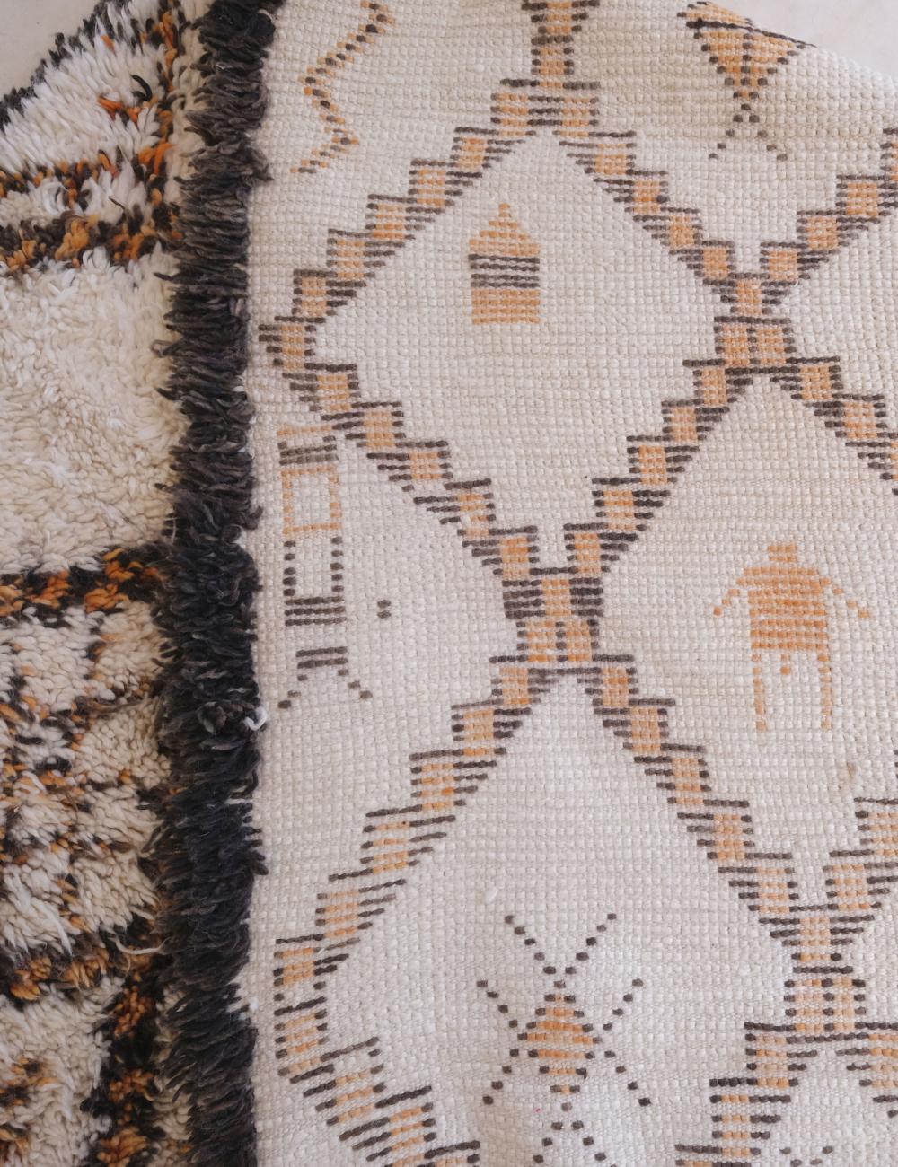 Moroccan Ivory Wool Rug 14.7 x 6.6 ft / 447 x 204 cm - Surcoma