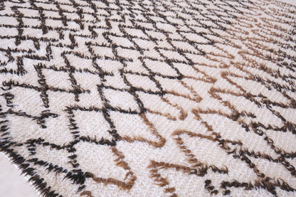 Moroccan Cream Azilal Wool Rug 10.5 x 5.9 ft / 320 x 181 cm - Surcoma