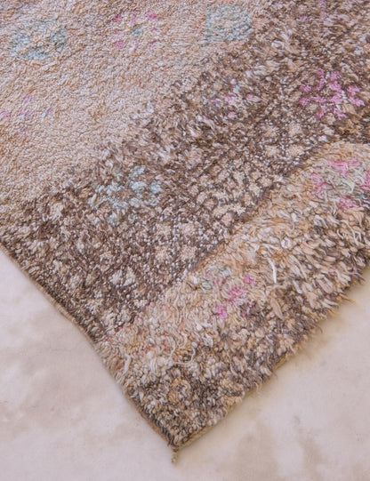 1980s Moroccan Handwoven Zemmour Rug 8.9 x 6.2 ft / 270 x 191 cm - Surcoma