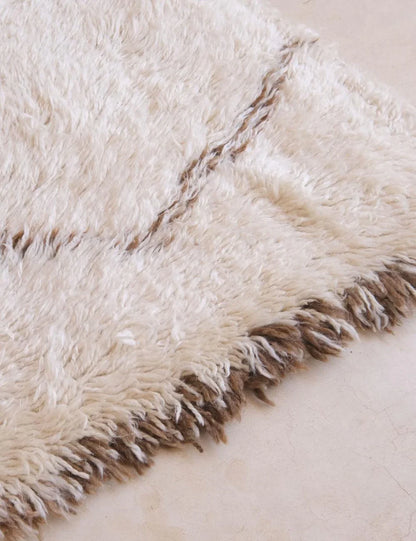 Moroccan Marmoucha Wool Rug 9.9 x 5.6 ft / 302 x 172 cm - Surcoma