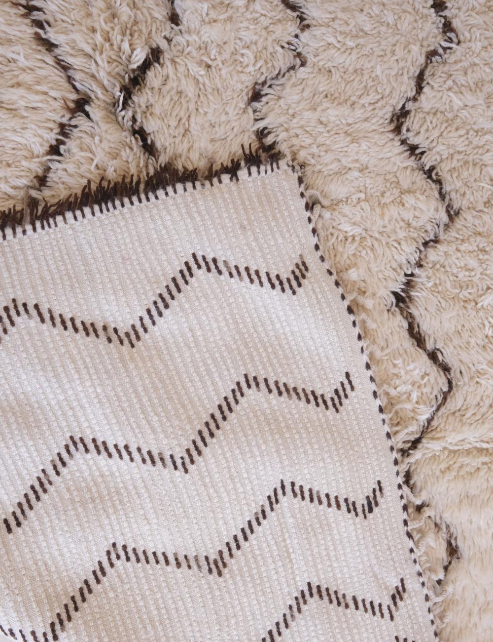 1980s Moroccan Marmoucha Wool Rug 11 x 5.7 ft / 335 x 175 cm - Surcoma